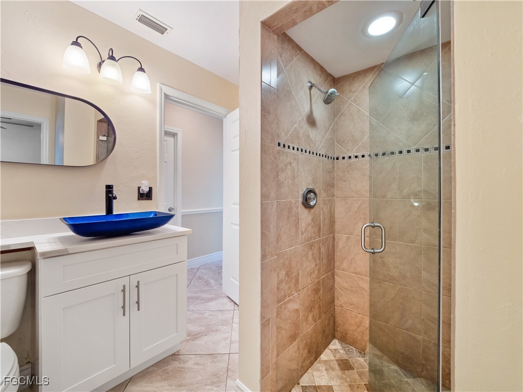 2649 SW 31st Lane Cape Coral FL 33914 2025011065 image29