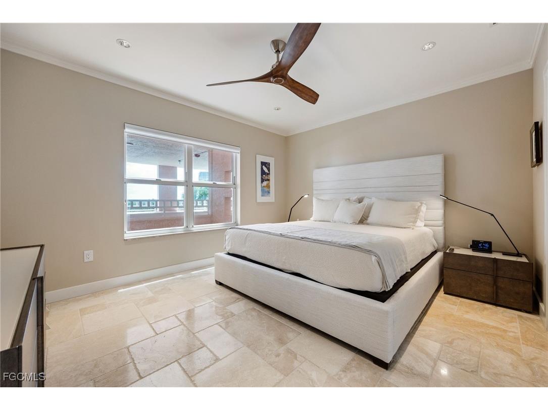 265 Barefoot Beach Boulevard #303 Bonita Springs FL 34134 2025025833 image10