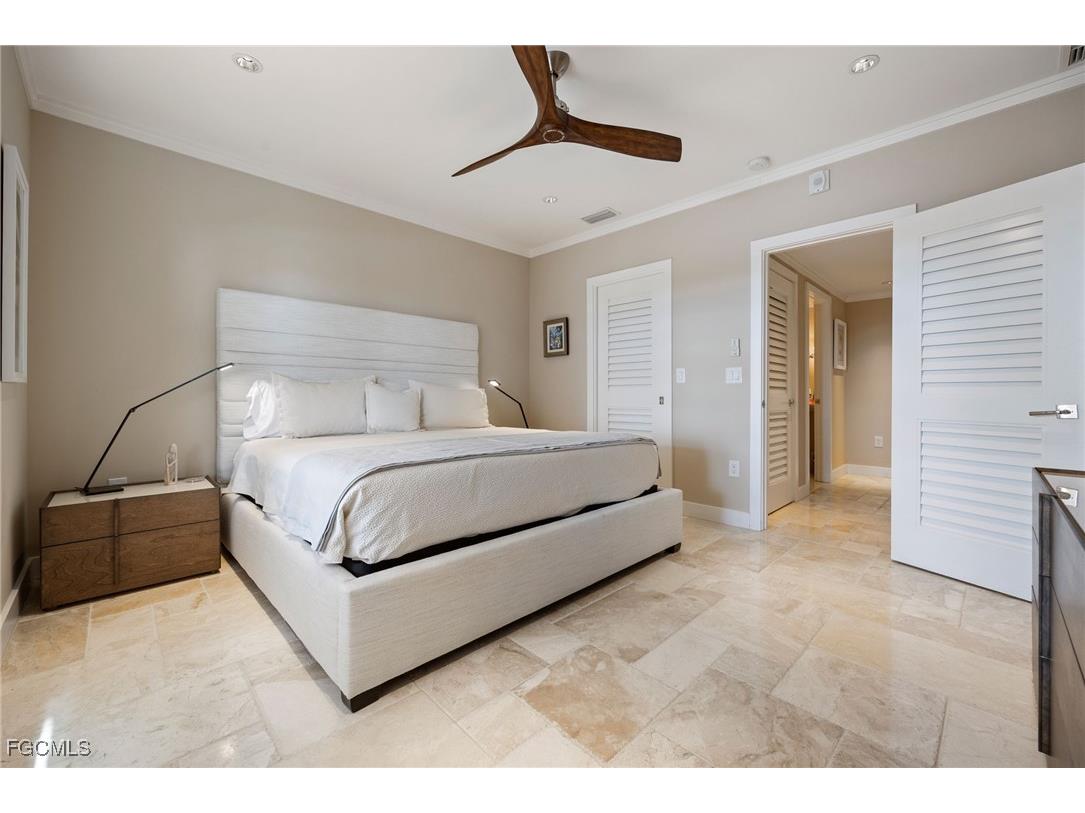 265 Barefoot Beach Boulevard #303 Bonita Springs FL 34134 2025025833 image11