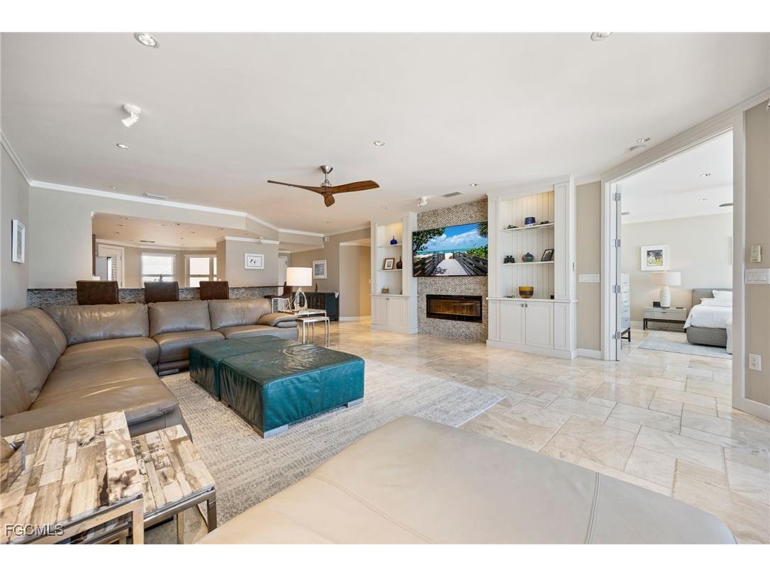 265 Barefoot Beach Boulevard #303 Bonita Springs FL 34134 2025025833 image21