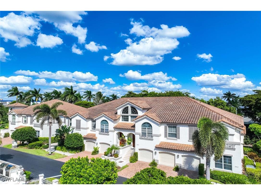 265 Colonade Circle #2703 Naples FL 34103 225076920 image1
