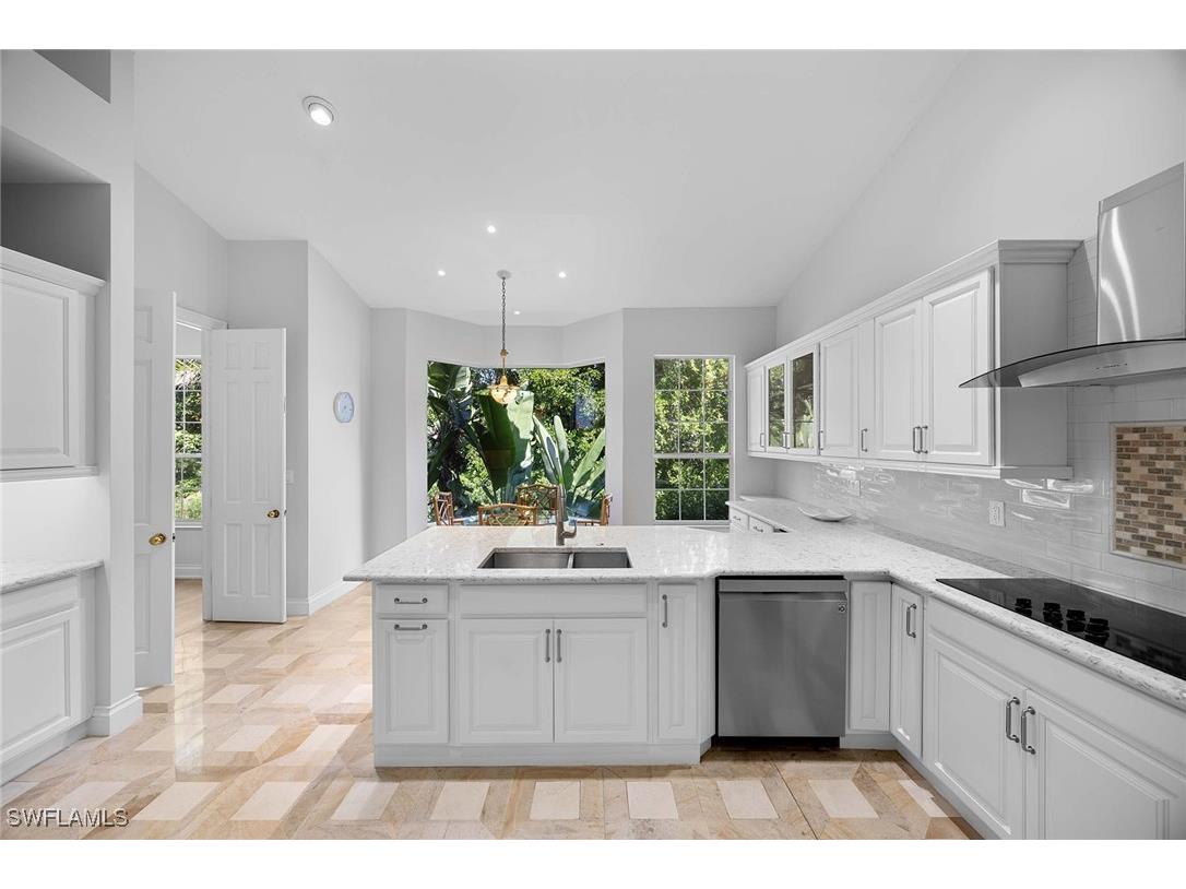 265 Colonade Circle #2703 Naples FL 34103 225076920 image21