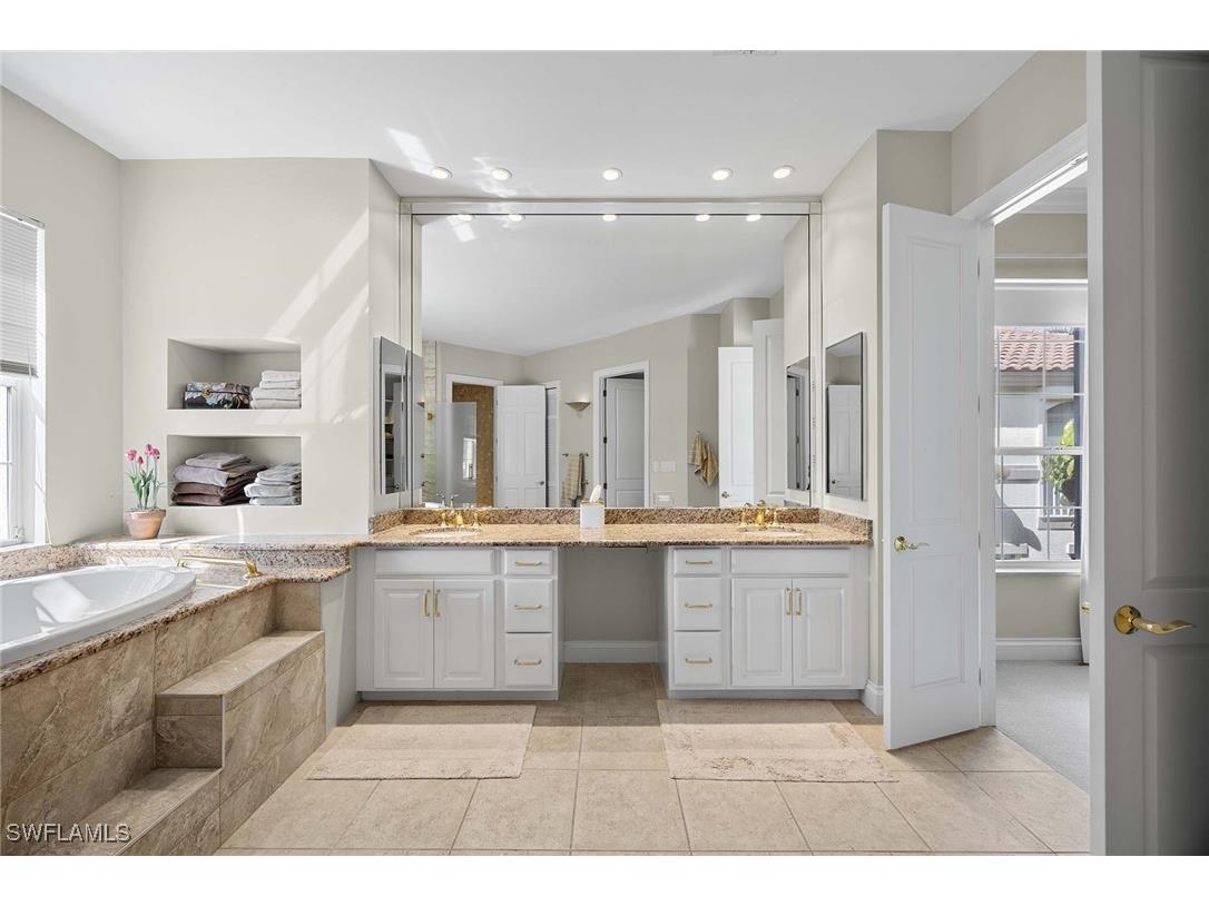 265 Colonade Circle #2703 Naples FL 34103 225076920 image31