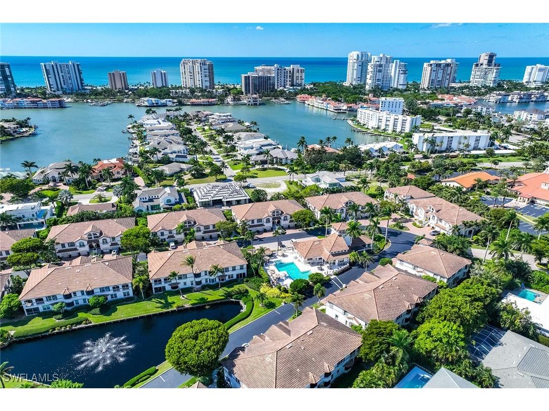 265 Colonade Circle #2703 Naples FL 34103 225076920 image5