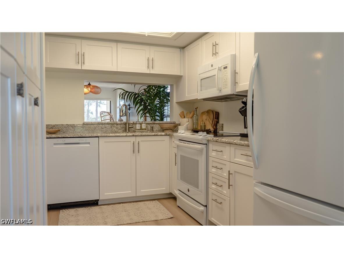 265 Deerwood Circle #10 Naples FL 34113 226015579 image18