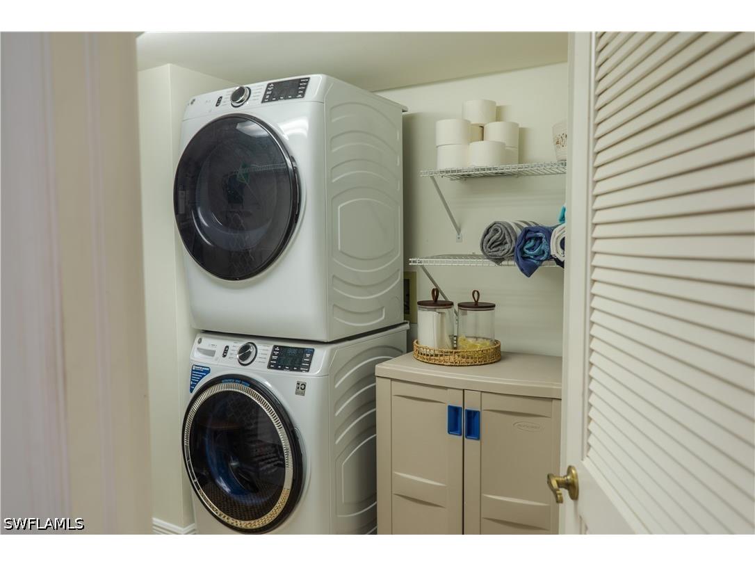 265 Deerwood Circle #10 Naples FL 34113 226015579 image30