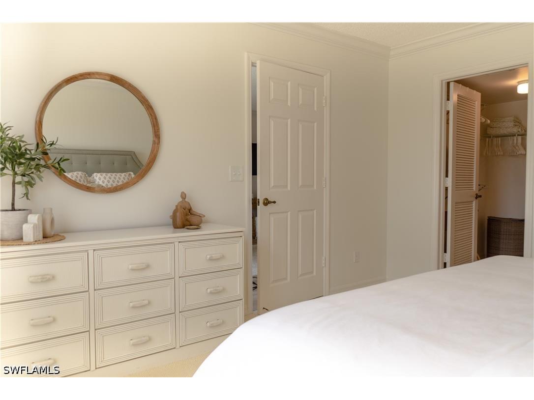 265 Deerwood Circle #10 Naples FL 34113 226015579 image32