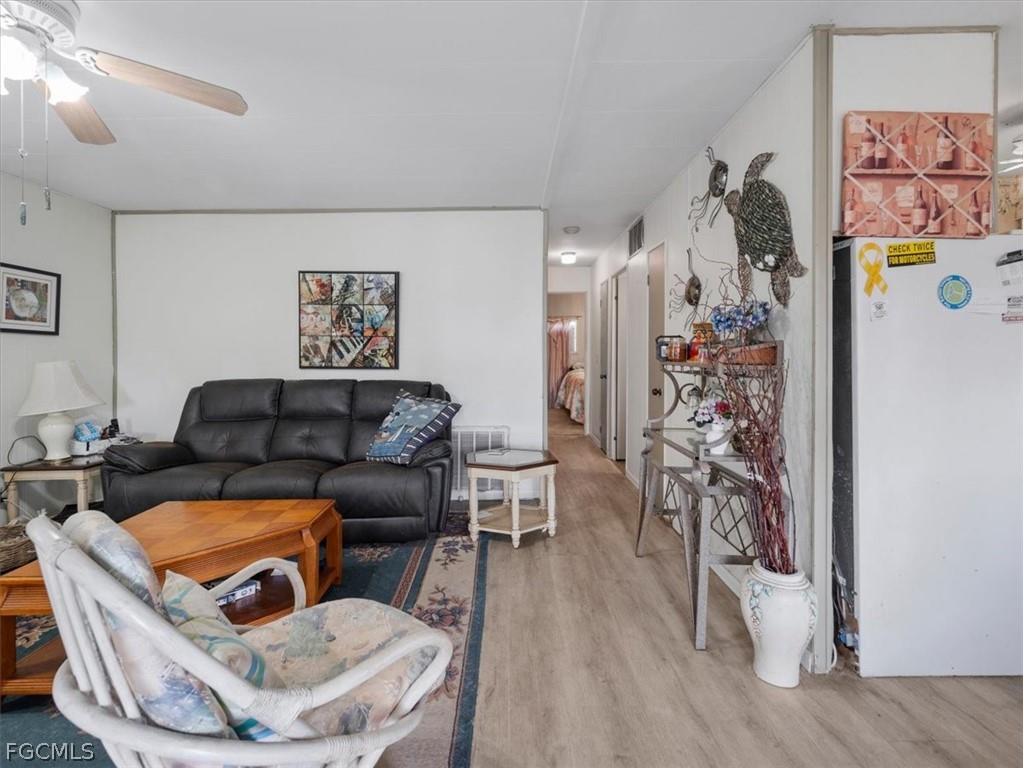 265 Fireball Lane North Fort Myers FL 33917 2025024889 image18