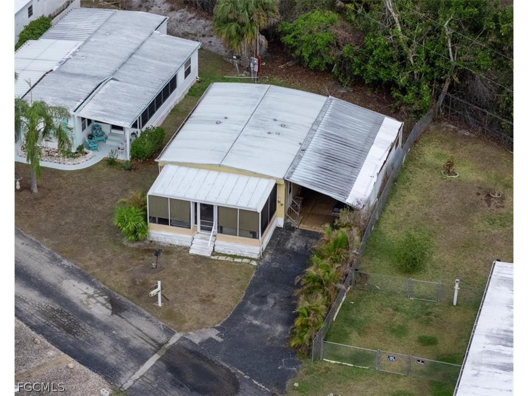 265 Fireball Lane North Fort Myers FL 33917 2025024889 image41