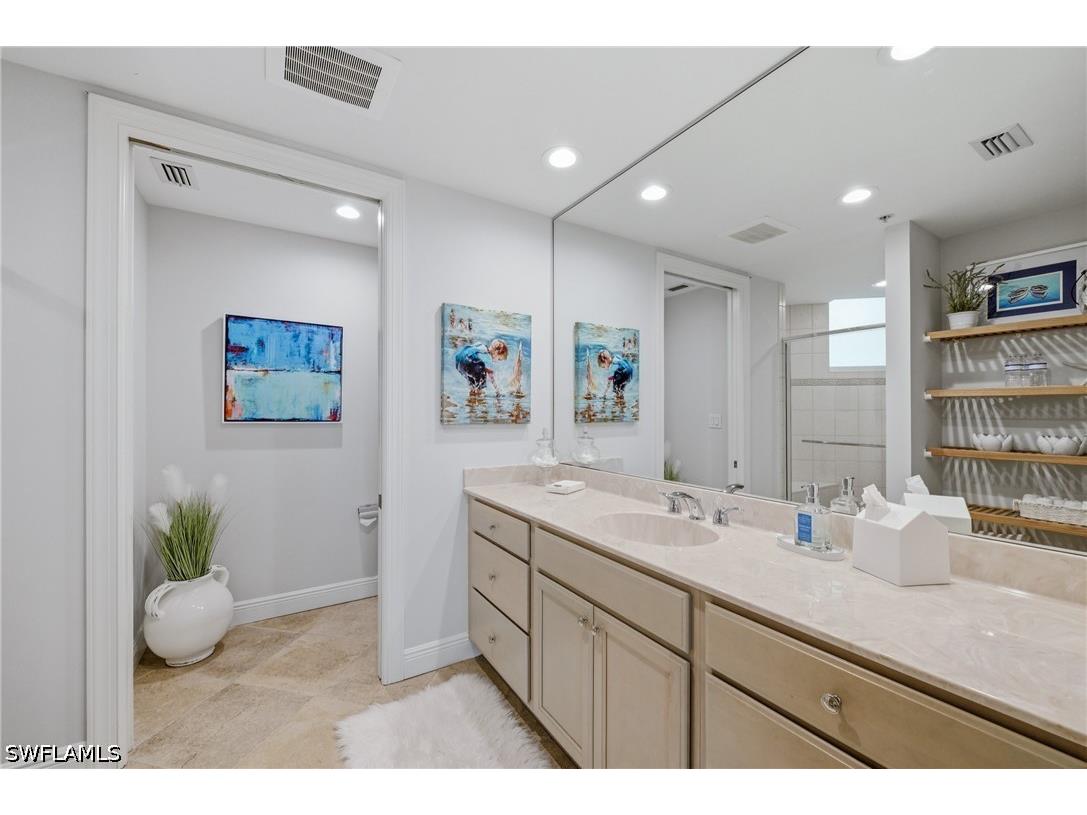 265 Indies Way #1004 Naples FL 34110 226018417 image18