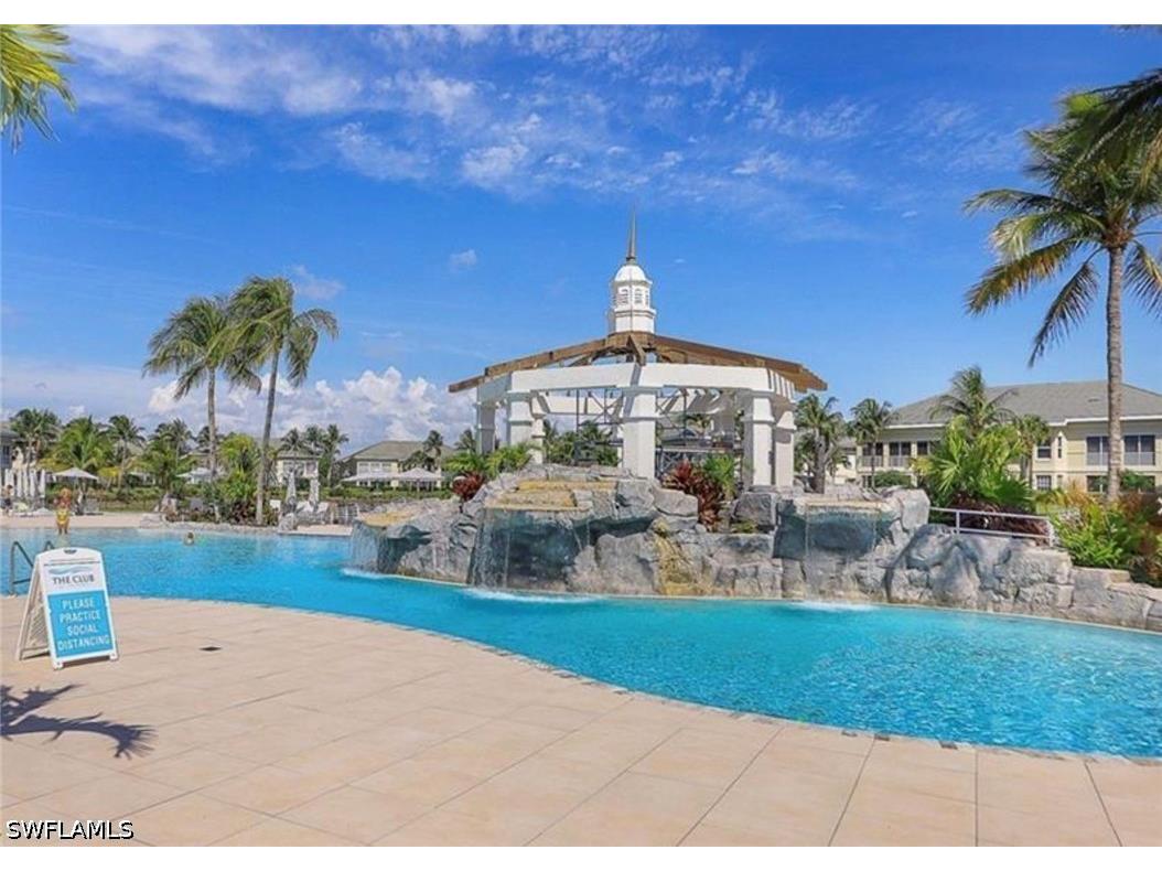 265 Indies Way #1004 Naples FL 34110 226018417 image33