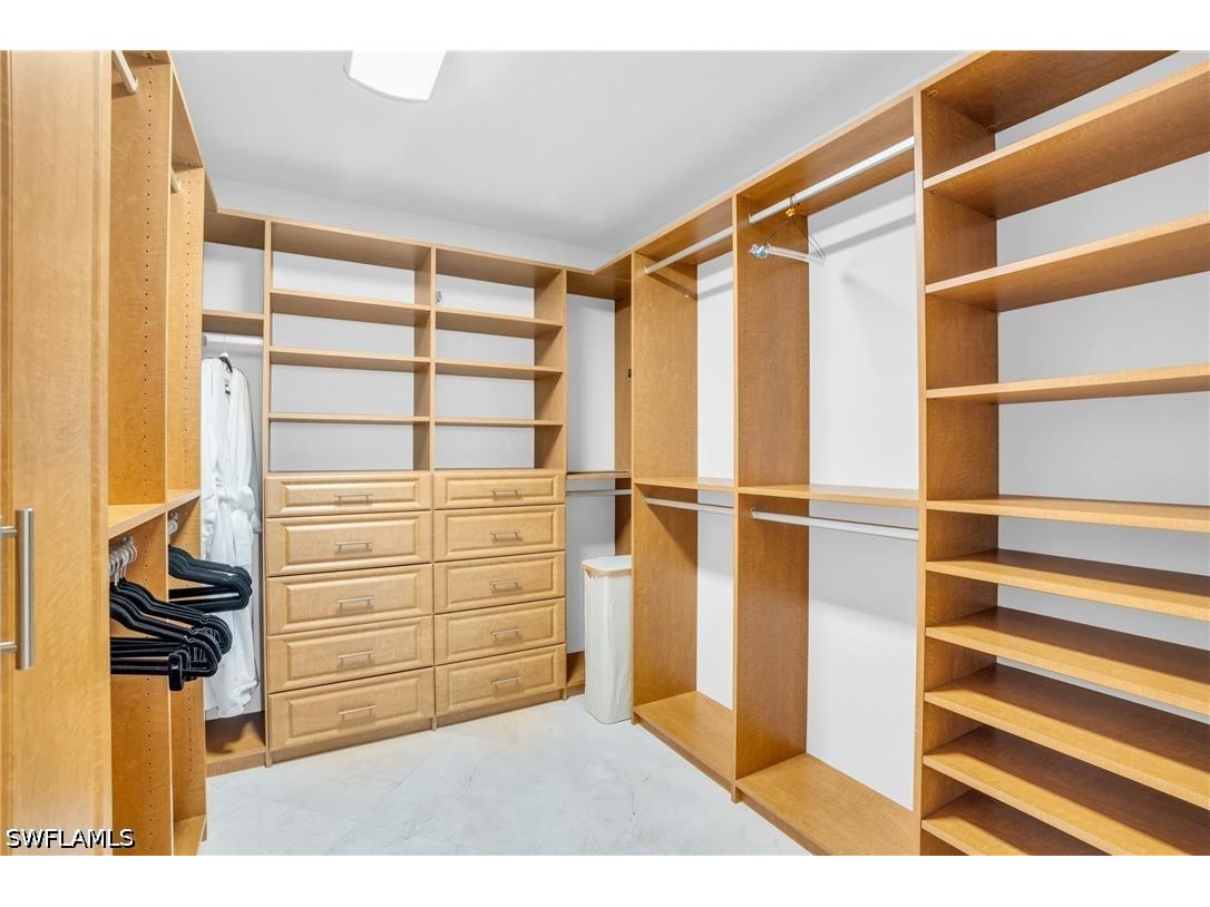 265 Indies Way #1402 Naples FL 34110 226018314 image27