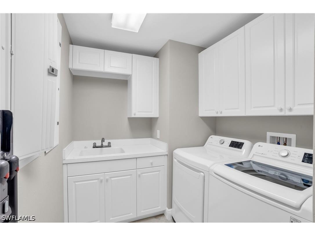 265 Indies Way #1402 Naples FL 34110 226018314 image38