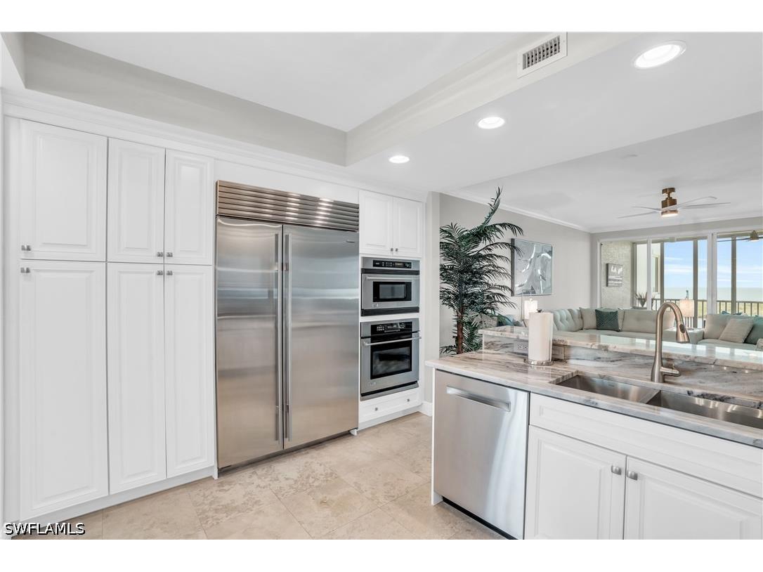 265 Indies Way #1404 Naples FL 34110 226017679 image15