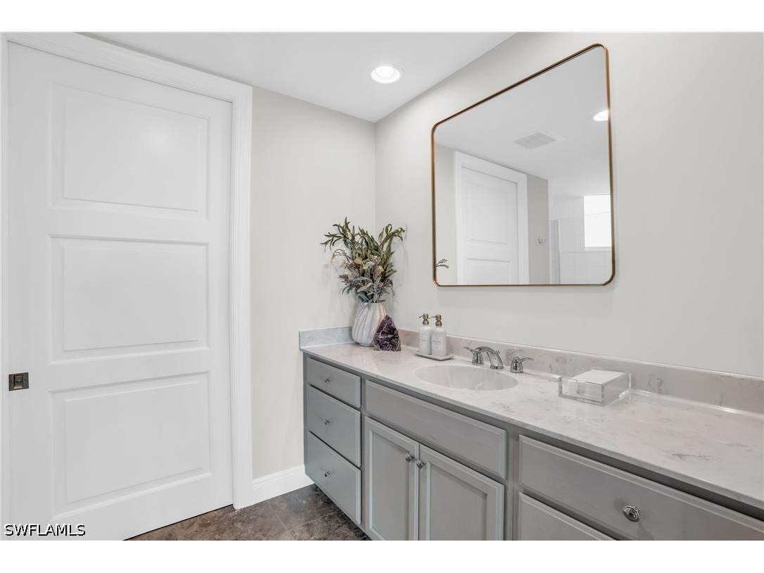 265 Indies Way #1404 Naples FL 34110 226017679 image27