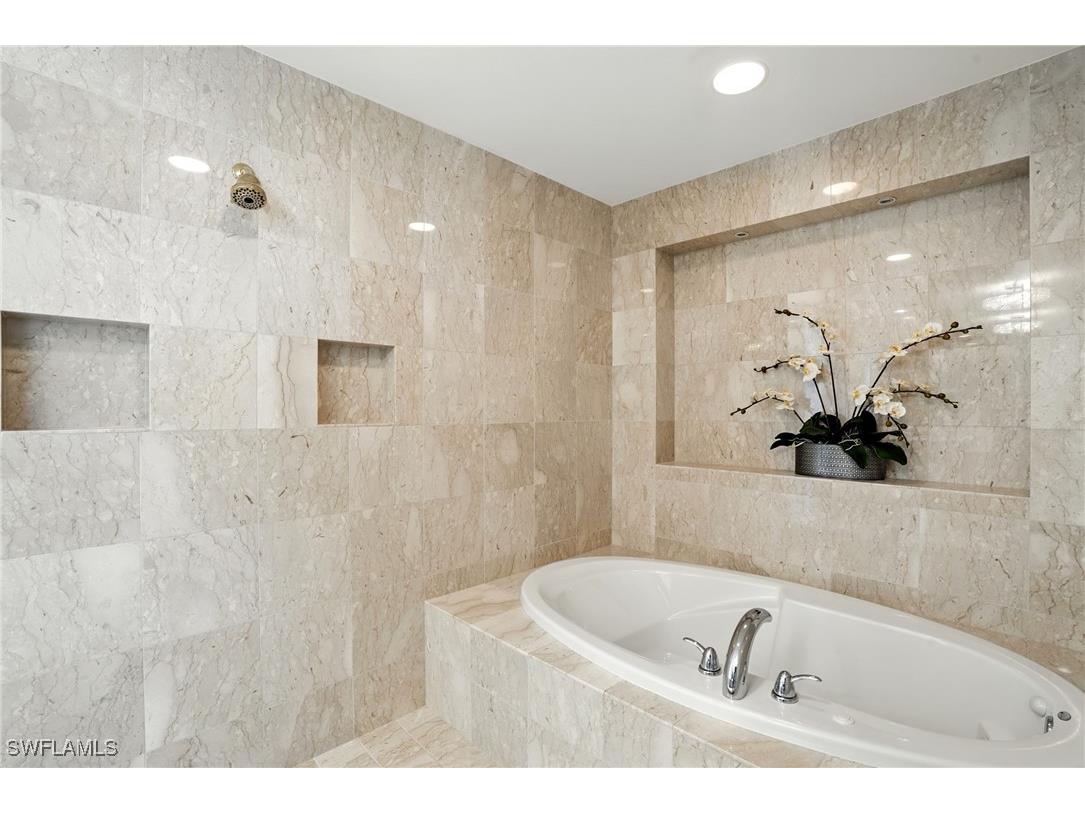 265 Indies Way #1605 Naples FL 34110 225073486 image24