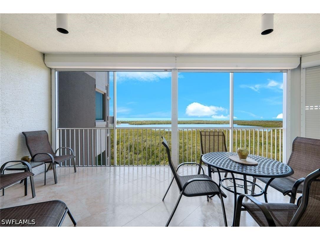 265 Indies Way #904 Naples FL 34110 226019656 image18
