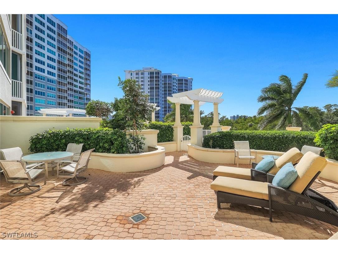 265 Indies Way #T02 Naples FL 34110 226008783 image28