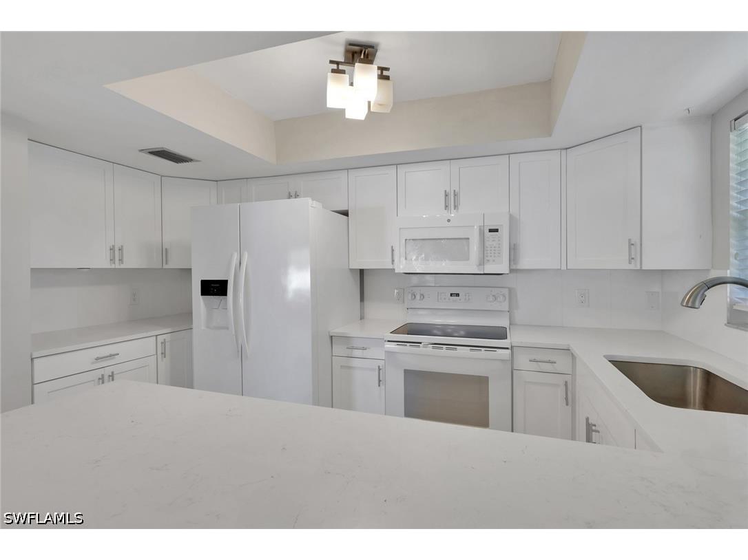 265 Lanchester Court #39 Naples FL 34112 226018297 image13