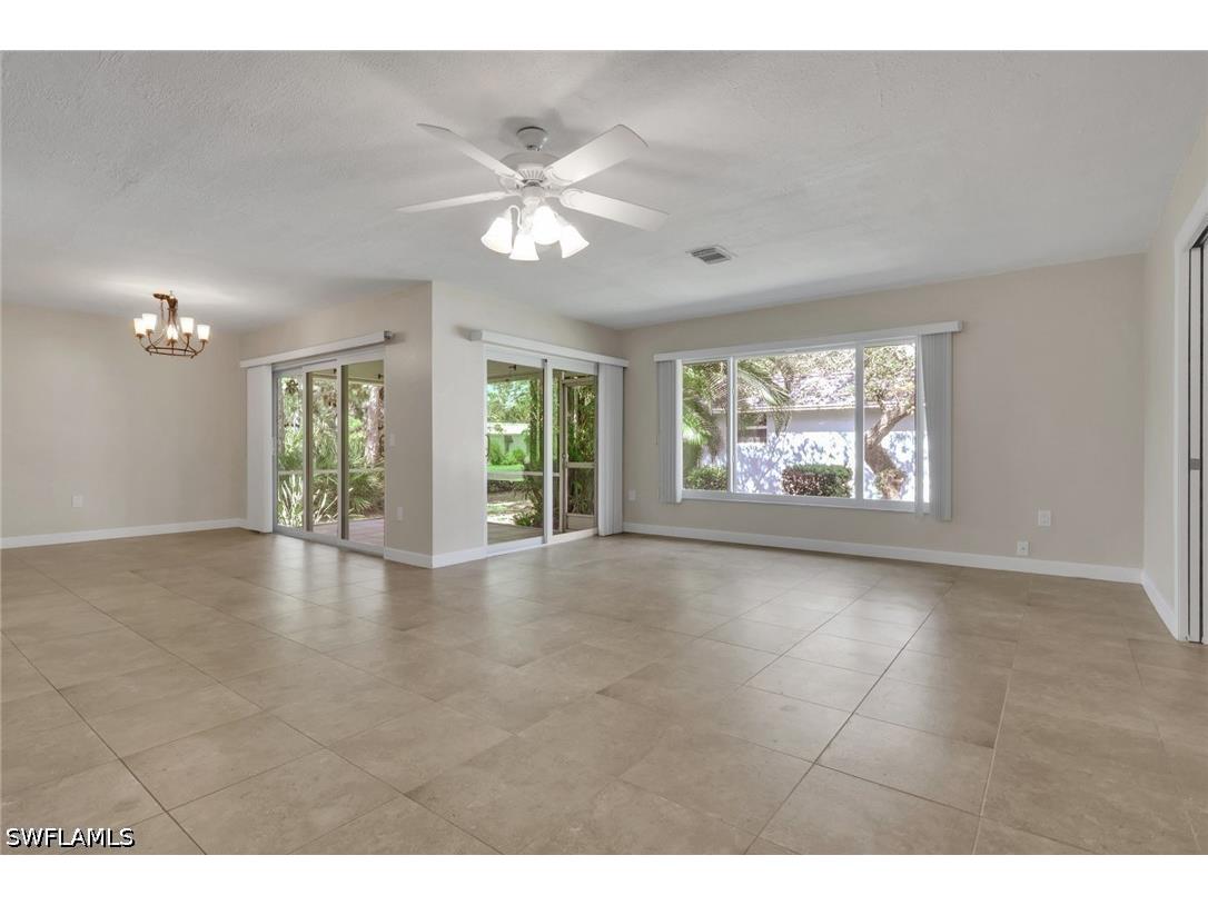265 Lanchester Court #39 Naples FL 34112 226018297 image5