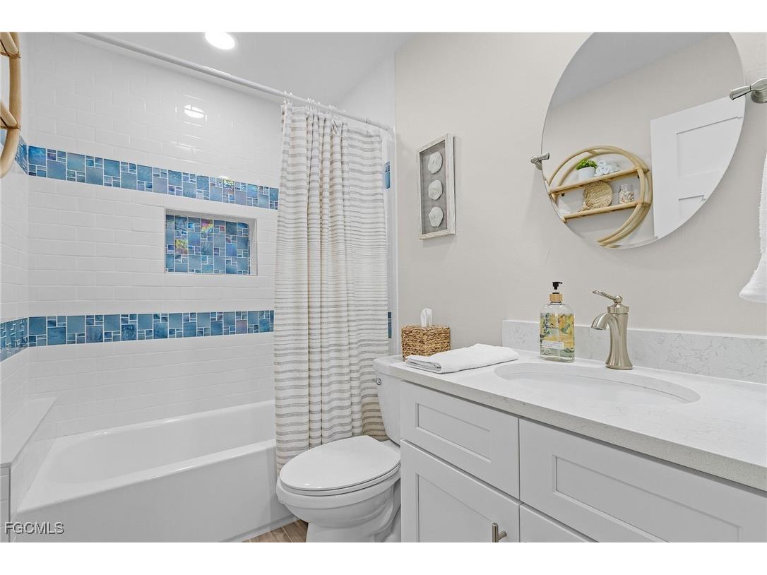 265 Primo Drive Fort Myers Beach FL 33931 2025015163 image12