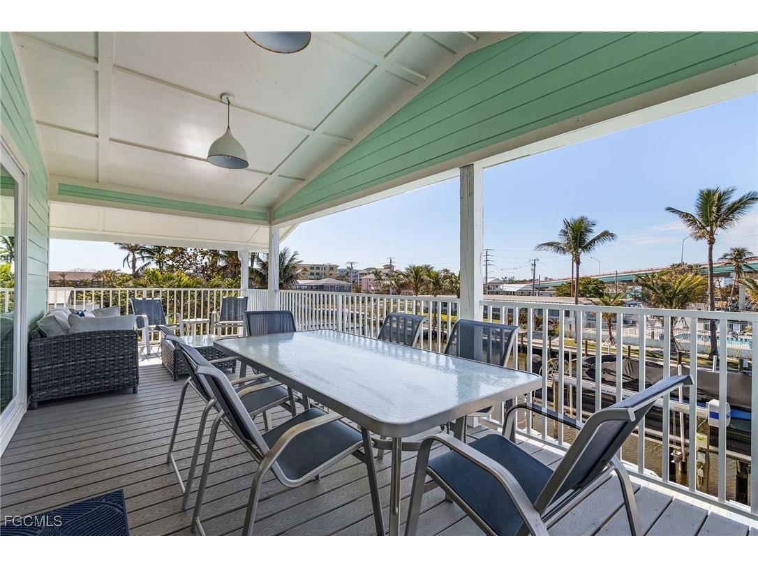 265 Primo Drive Fort Myers Beach FL 33931 2025015163 image17