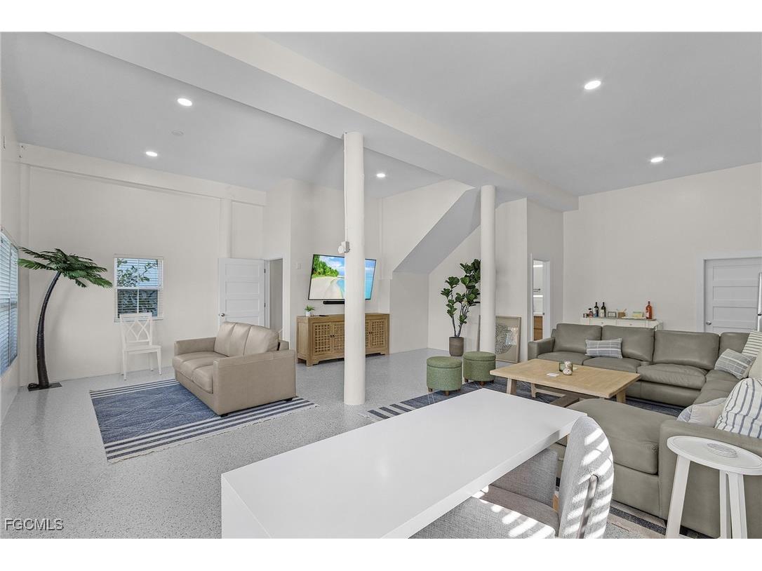 265 Primo Drive Fort Myers Beach FL 33931 2025015163 image19