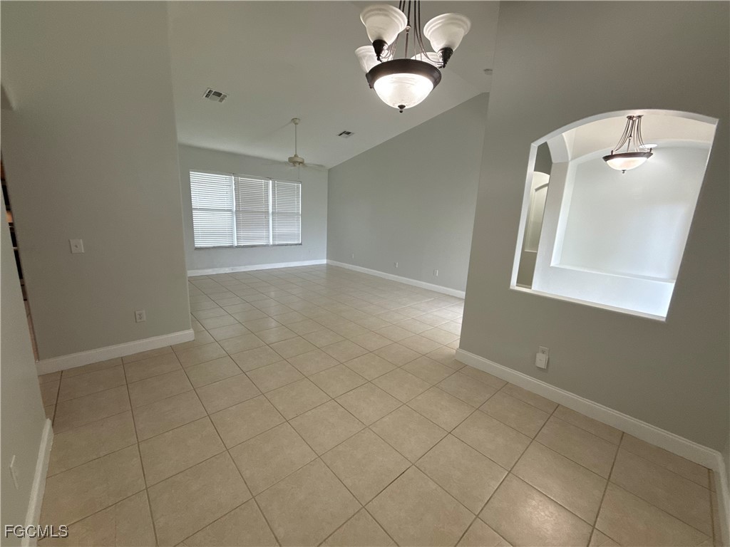 265 Richmond Avenue S Lehigh Acres FL 33936 2025013195 image5