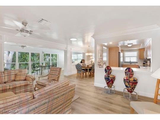 265 Yorkshire Court #8 Naples FL 34112 225083552 image20