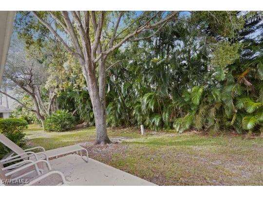 265 Yorkshire Court #8 Naples FL 34112 225083552 image3
