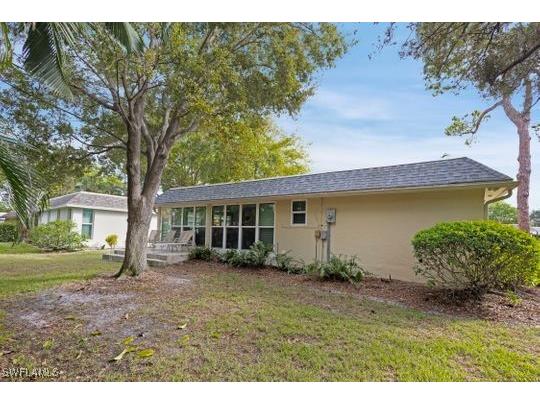 265 Yorkshire Court #8 Naples FL 34112 225083552 image5