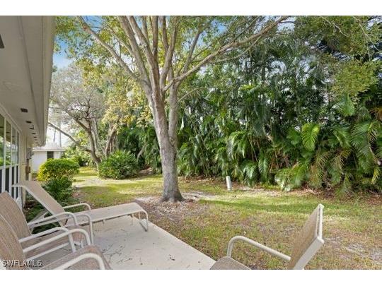 265 Yorkshire Court #8 Naples FL 34112 225083552 image6