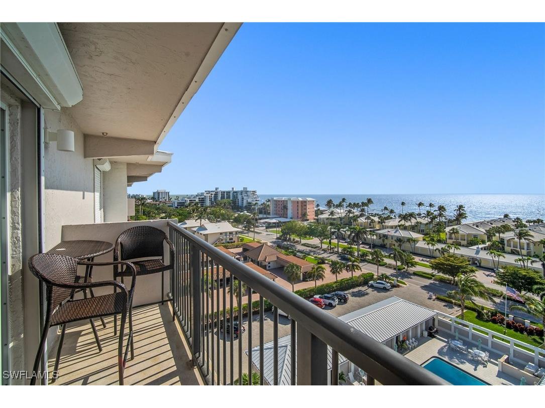 2650 Gulf Shore Boulevard N #701 Naples FL 34103 225036051 image1