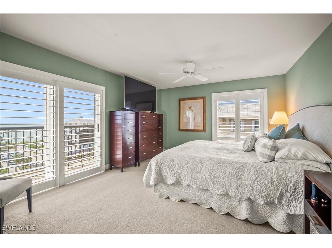 2650 Gulf Shore Boulevard N #701 Naples FL 34103 225036051 image23