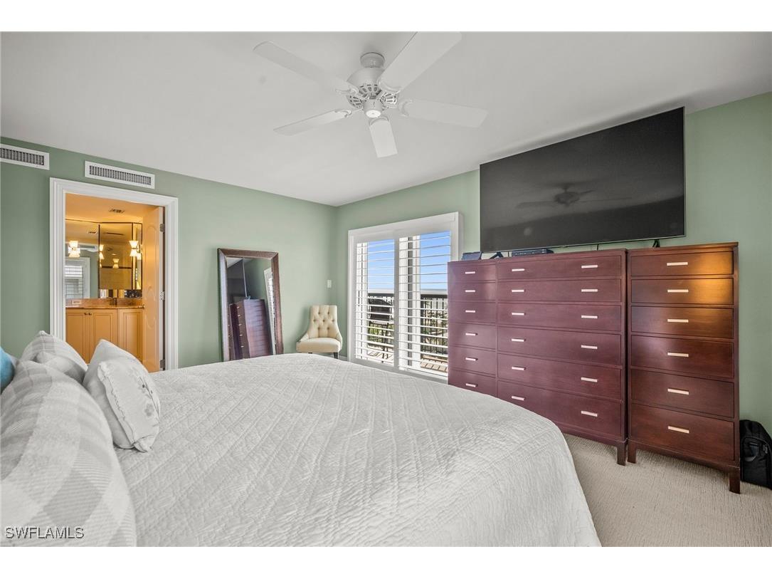 2650 Gulf Shore Boulevard N #701 Naples FL 34103 225036051 image25