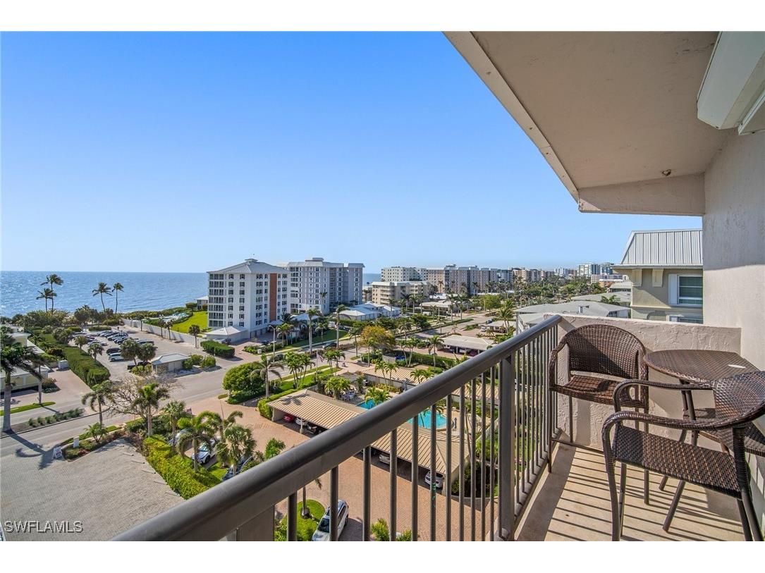 2650 Gulf Shore Boulevard N #701 Naples FL 34103 225036051 image34