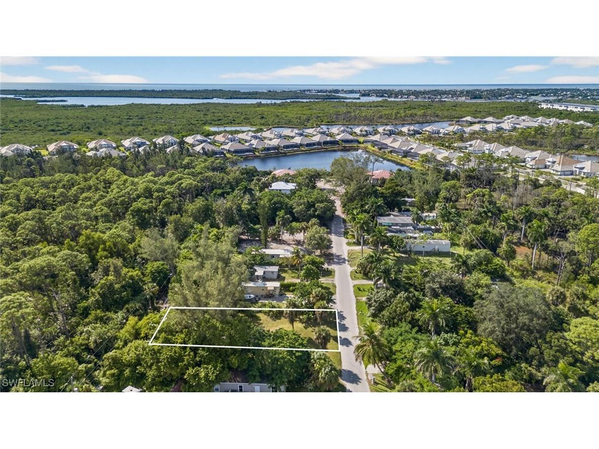 2650 Holly Avenue Naples FL 34112 225077265 image12