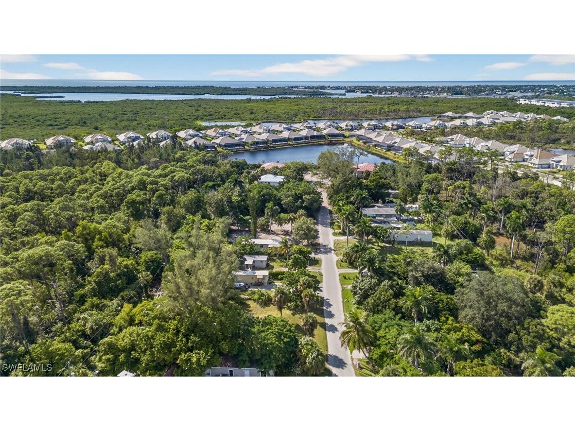 2650 Holly Avenue Naples FL 34112 225077265 image19