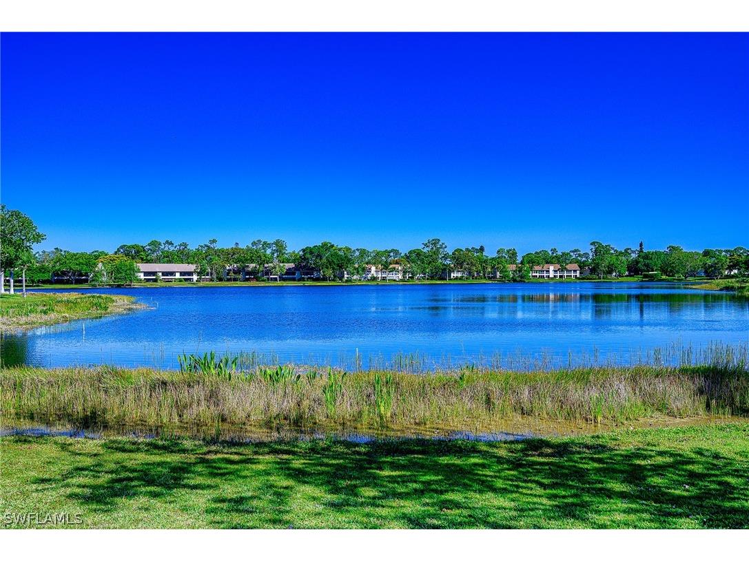 2650 Kings Lake Boulevard #6-202 Naples FL 34112 224037853 image1
