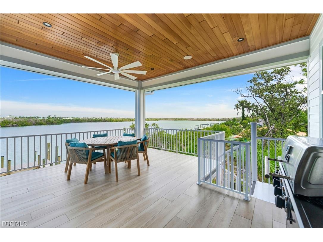2651 Coconut Drive Sanibel FL 33957 2026007157 image20