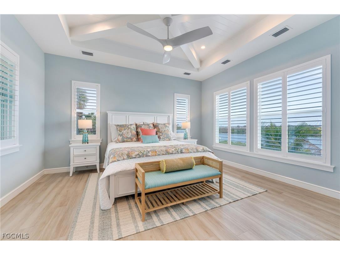 2651 Coconut Drive Sanibel FL 33957 2026007157 image3