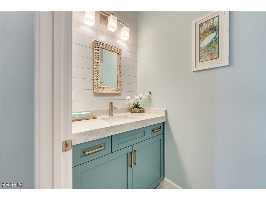 2651 Coconut Drive Sanibel FL 33957 2026007157 image31