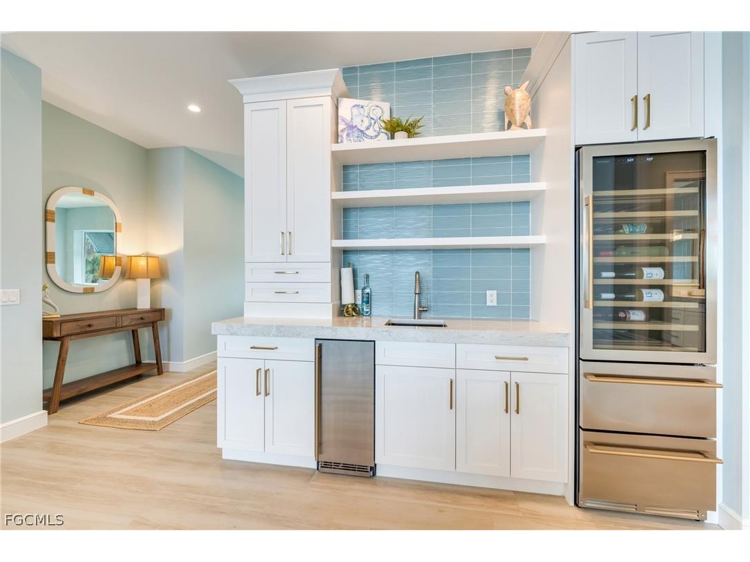 2651 Coconut Drive Sanibel FL 33957 2026007157 image6