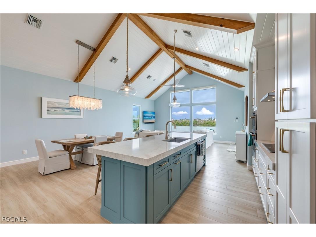 2651 Coconut Drive Sanibel FL 33957 2026007157 image9