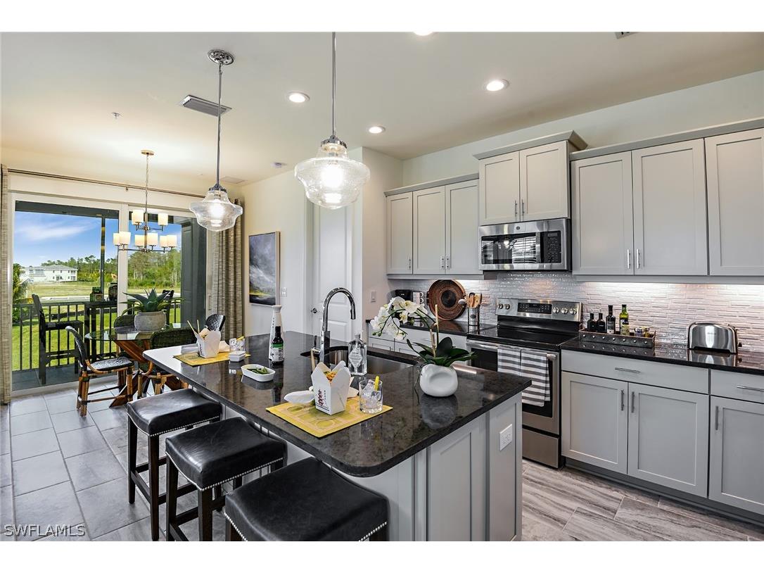 2652 Seychelles Drive #2608 Naples FL 34112 224047067 image1