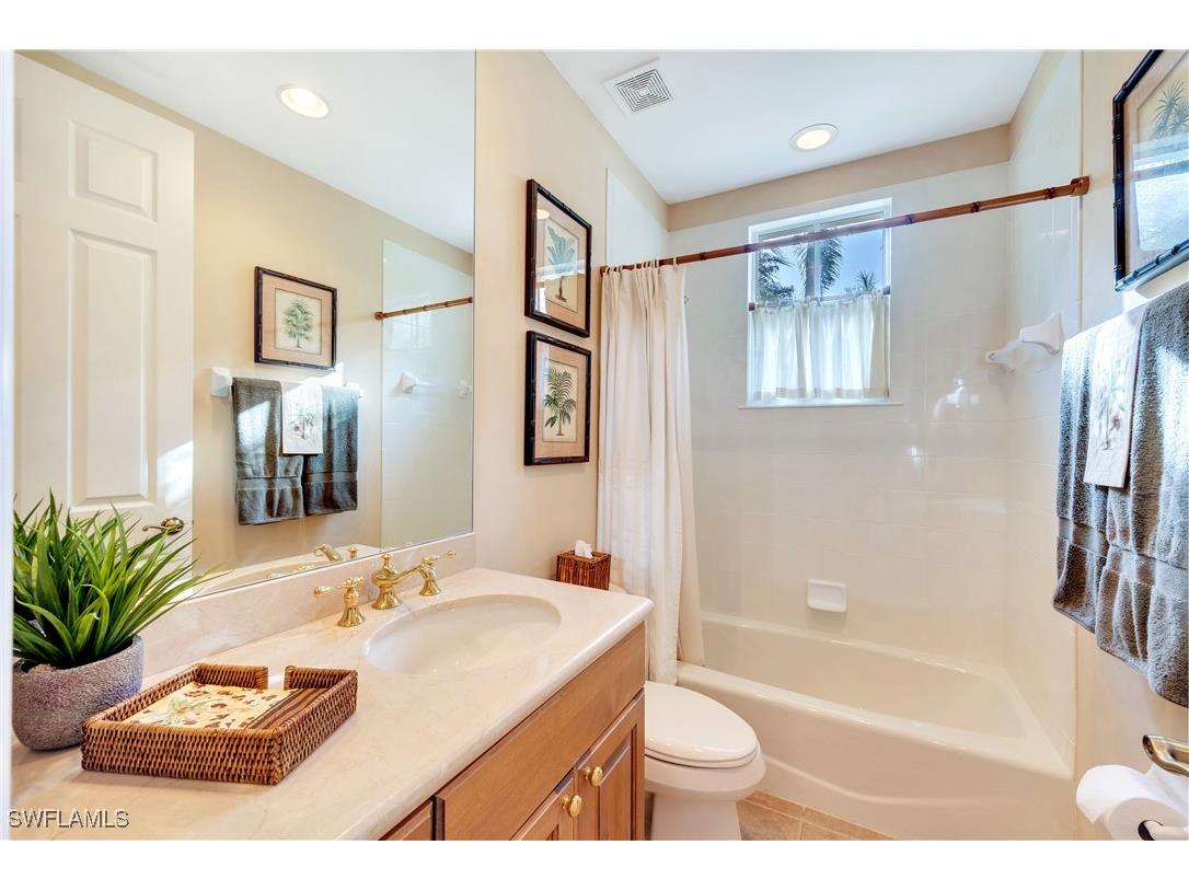 2654 Bolero Drive #8-1 Naples FL 34109 225029512 image20