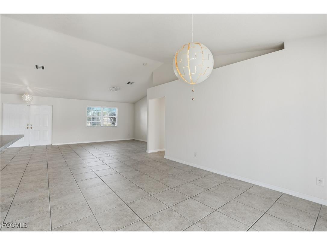 2654 SW 32nd Street Cape Coral FL 33914 2025023147 image16