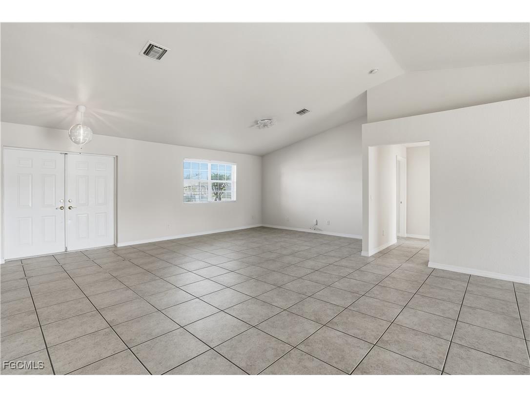 2654 SW 32nd Street Cape Coral FL 33914 2025023147 image19