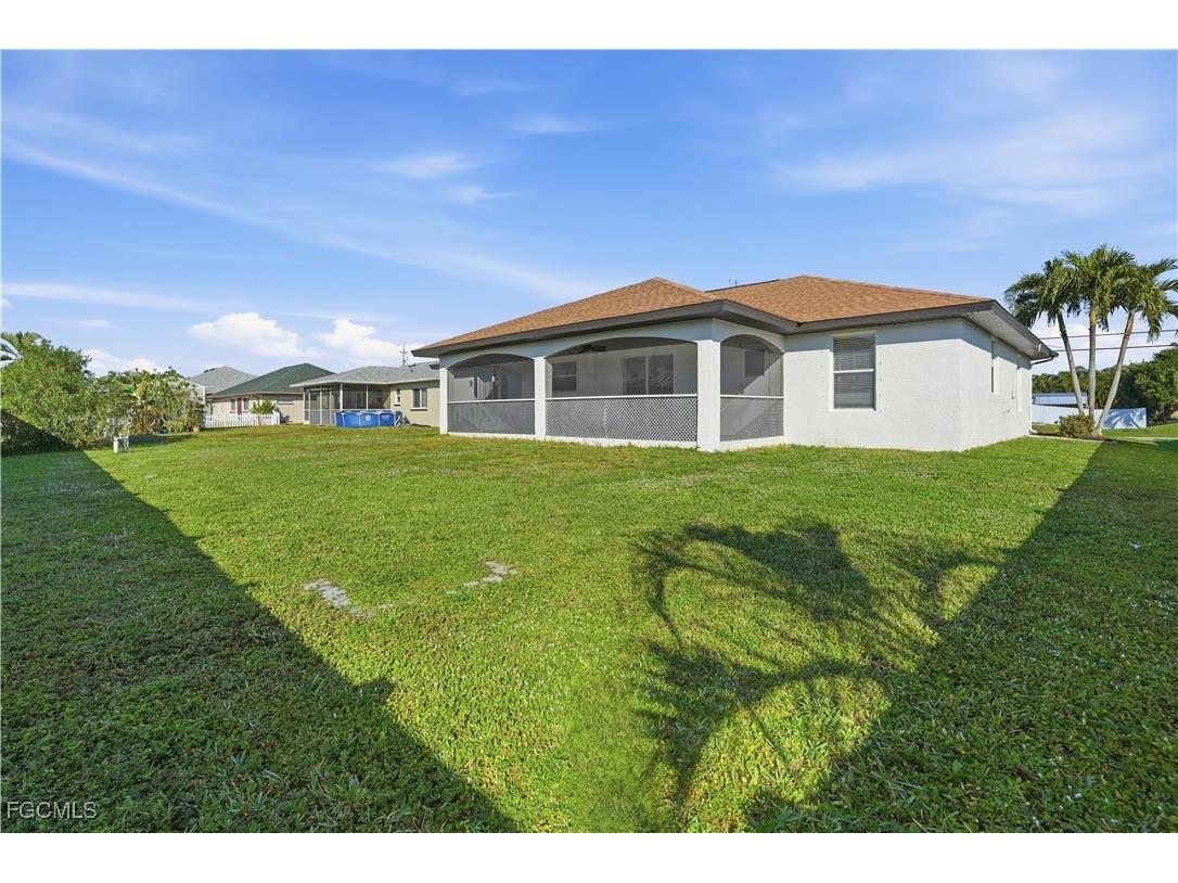 2654 SW 32nd Street Cape Coral FL 33914 2025023147 image41