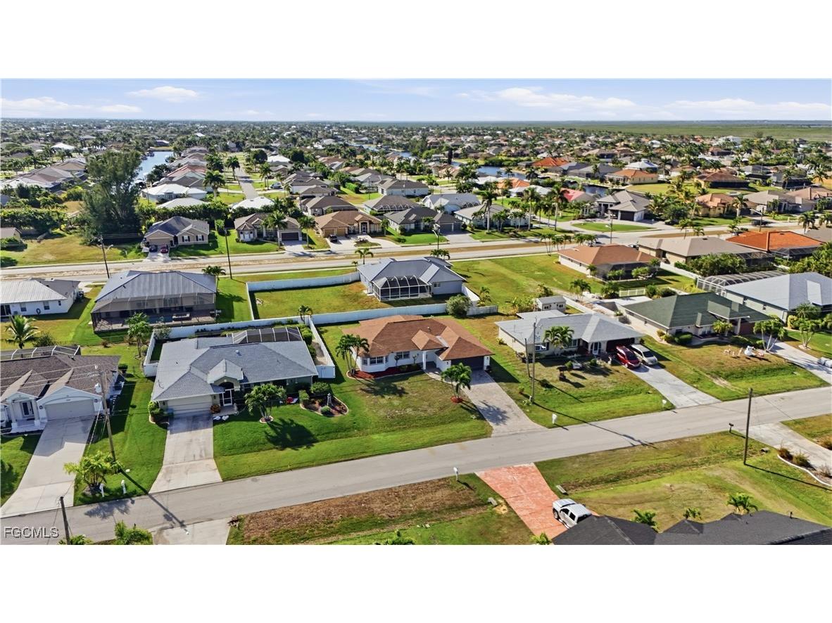 2654 SW 32nd Street Cape Coral FL 33914 2025023147 image45